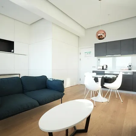 Exclusive 1-Bedroom Apartment Vienna Exterior photo